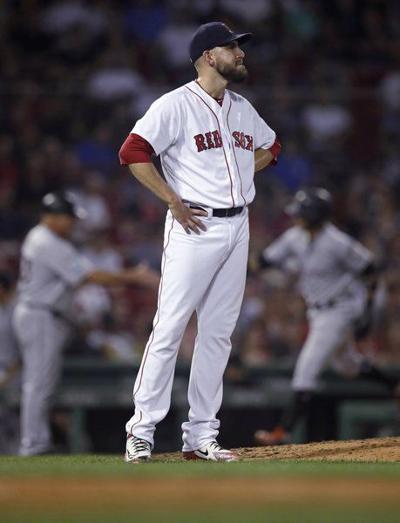 Alex Cora Reveals Matt Barnes Has Been Battling An Injury Sports Eagletribune Com