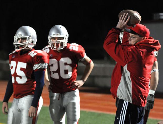 High School Football Pike Has Amesbury Defense In Championship