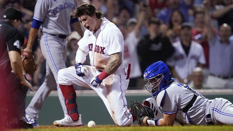 Shohei Ohtani does the unthinkable against the Red Sox at Fenway