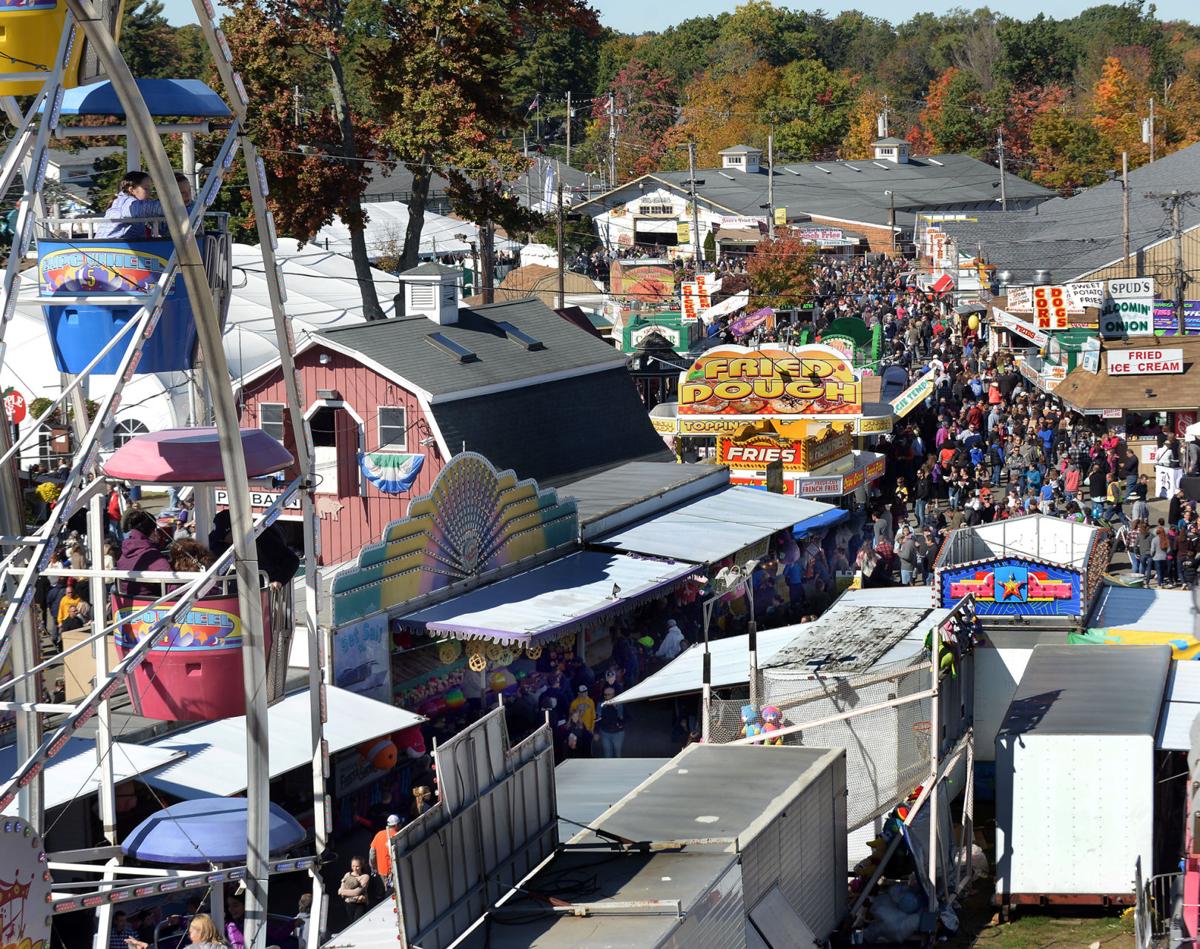 SLIDESHOW THE LAST DAY OF THE TOPSFIELD FAIR Gallery