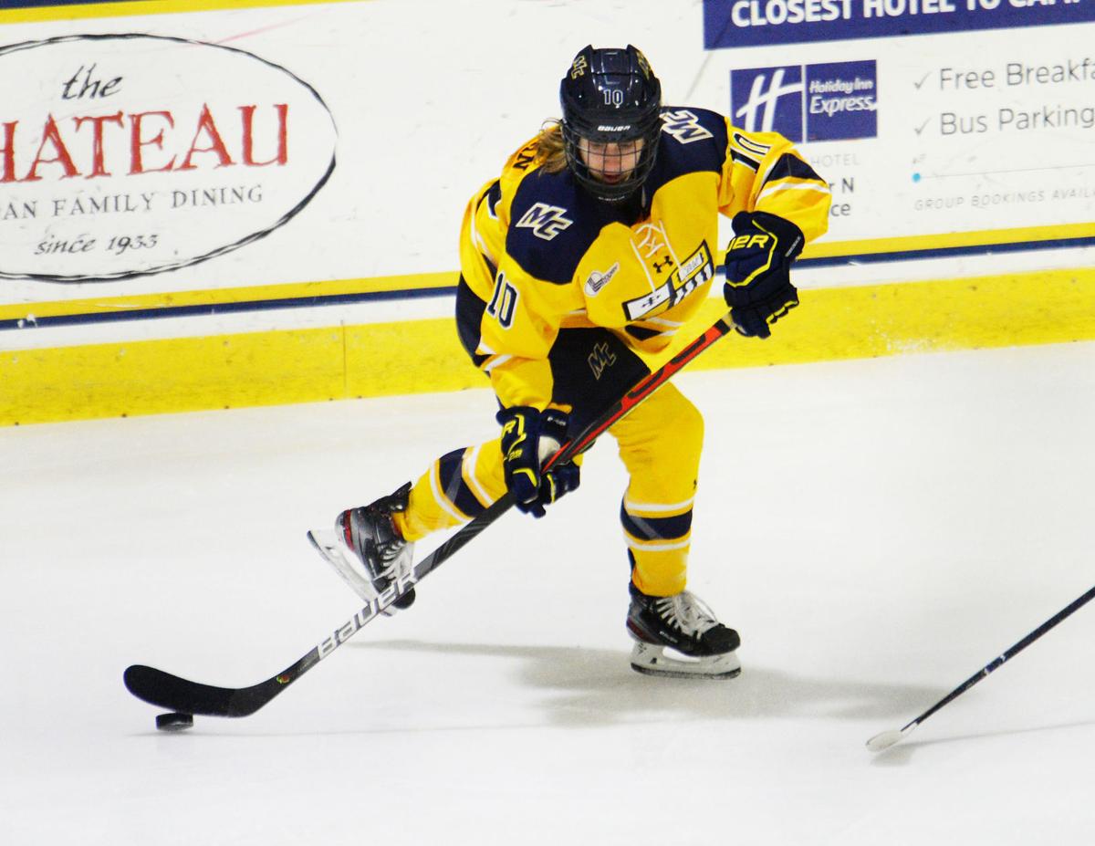 191206_ET_CRU_WOMENS HOCKEY_22.jpg