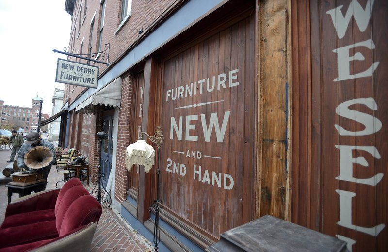 Affleck film means $100K-plus paycheck for Lawrence