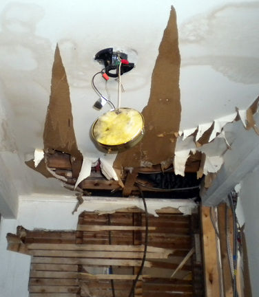 Landlord Improperly Installed Ceiling Fan May Have Caused
