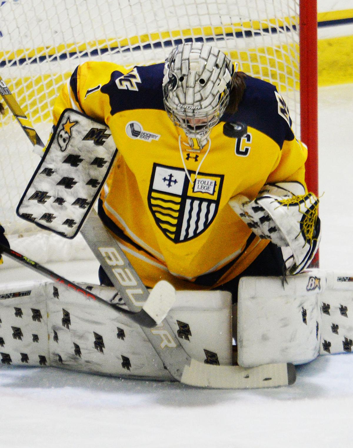 191206_ET_CRU_WOMENS HOCKEY_24.JPG