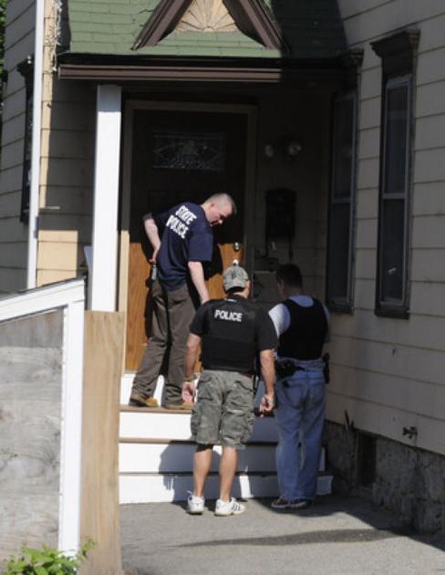 40 Arrested In Lawrence Felony Warrant Sweep News Eagletribune Com