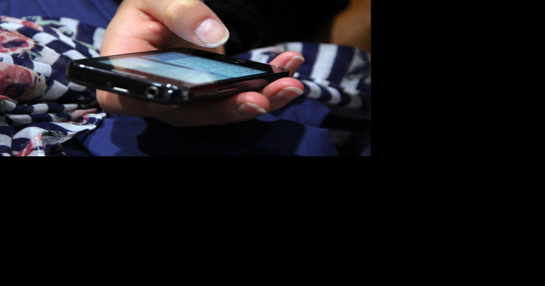 District to begin 2nd year of cellphone ban
