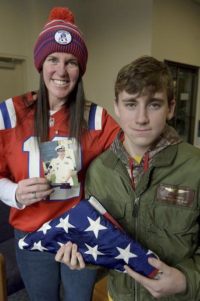 Andover teen thanks woman who passed on Navy vet dad's bomber