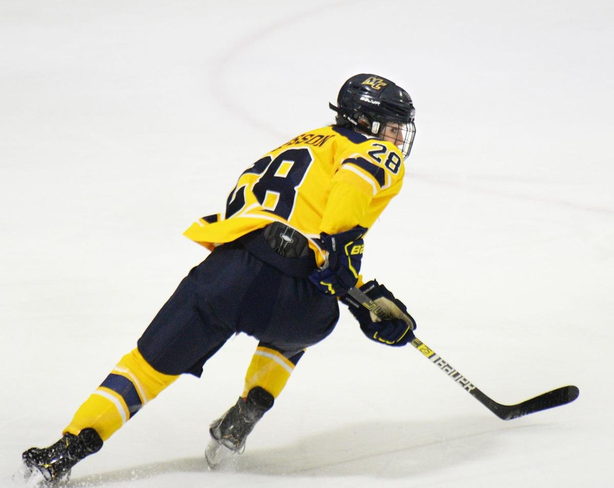 191206_ET_CRU_WOMENS HOCKEY_27.JPG
