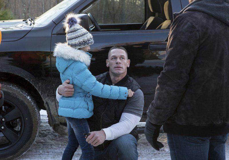 Movie Review Daddy S Home 2 Delightful But Misses Some Marks Lifestyle Eagletribune Com