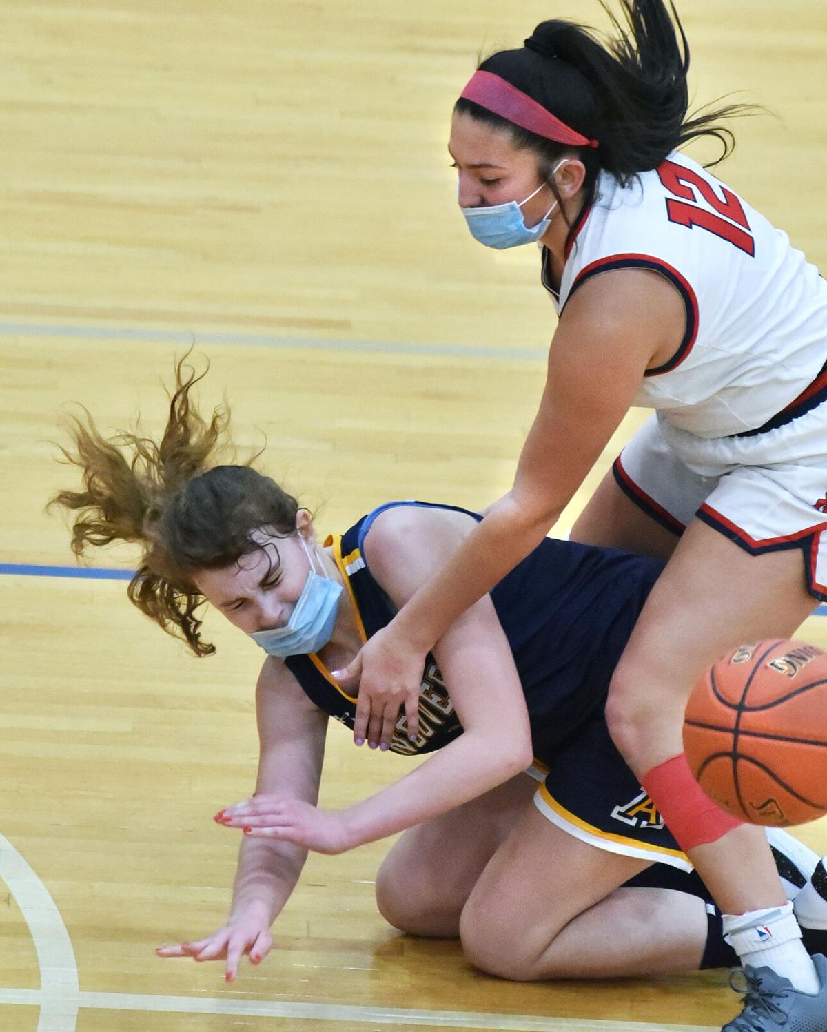 210218_ET_CRU_GirlsBasketball_15.jpg