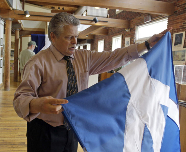 Revised Lawrence Flag Rekindles Pride In The City Of Immigrants Local News Eagletribune Com