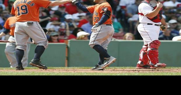 Red Sox video: Mookie Betts almost robs Jose Altuve homer - Sports