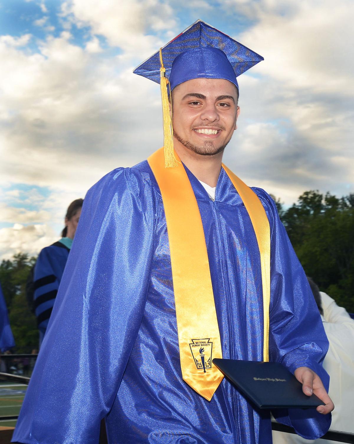 SLIDESHOW METHUEN HIGH GRADUATION Gallery