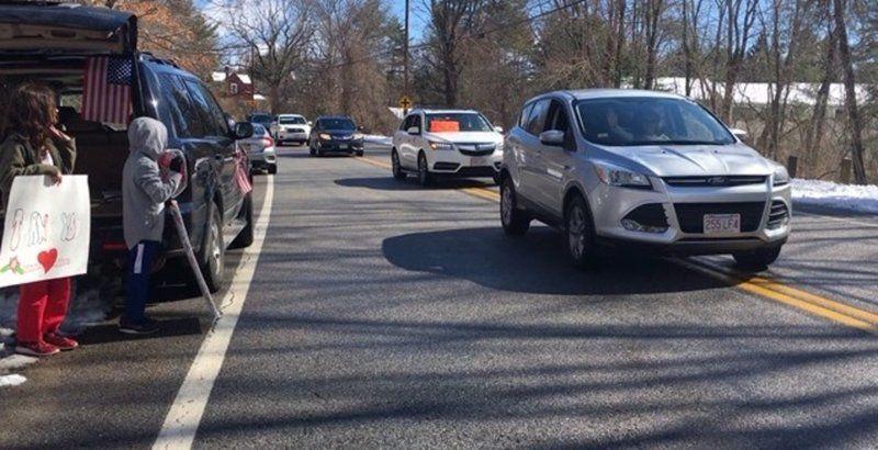 Andover Teachers Use Car Parade To Reach Out To Students Merrimack Valley Eagletribune Com
