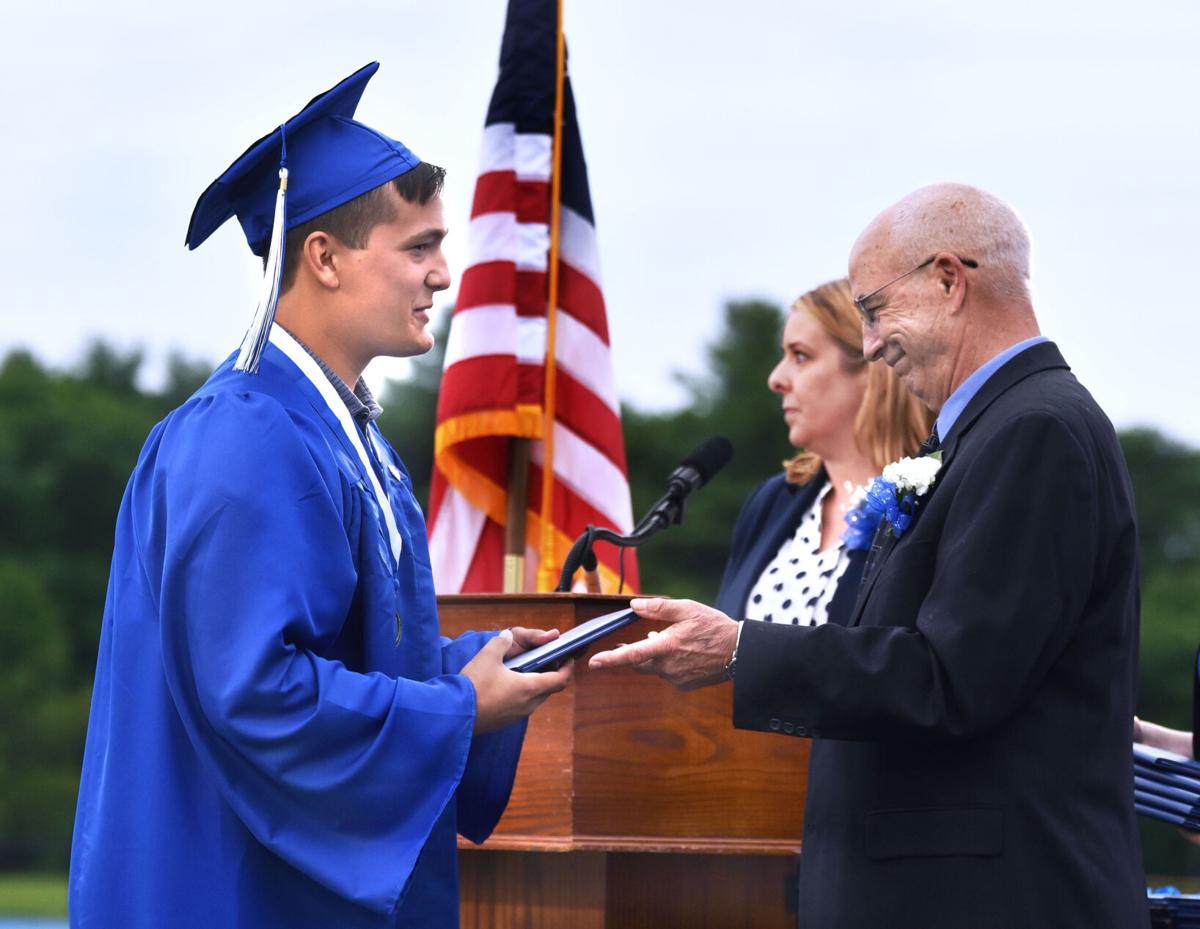 210611_ET_CRU_SalemGraduation_5.jpg