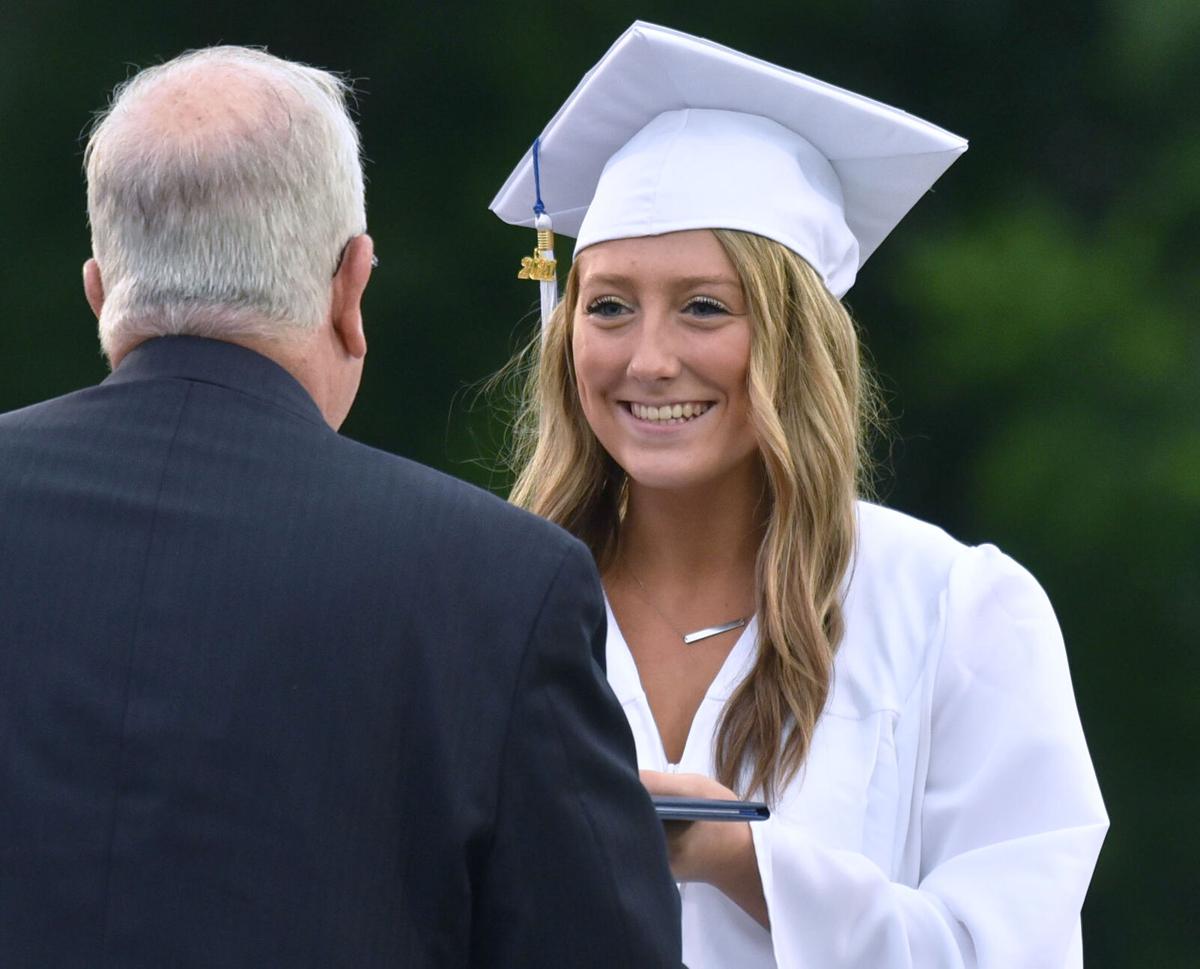 210611_ET_CRU_SalemGraduation_8.jpg