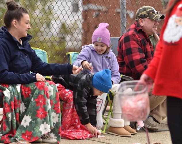 SLIDESHOW Methuen Santa Parade Gallery