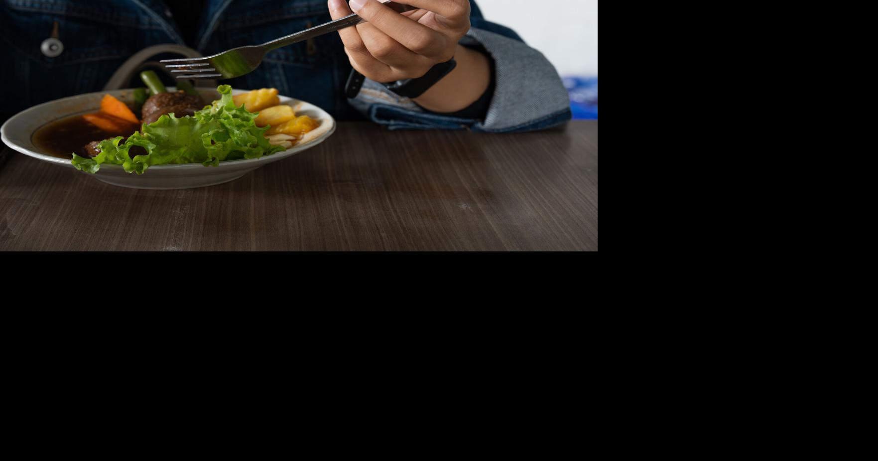 Solo diners are the face of ‘me-conomics’