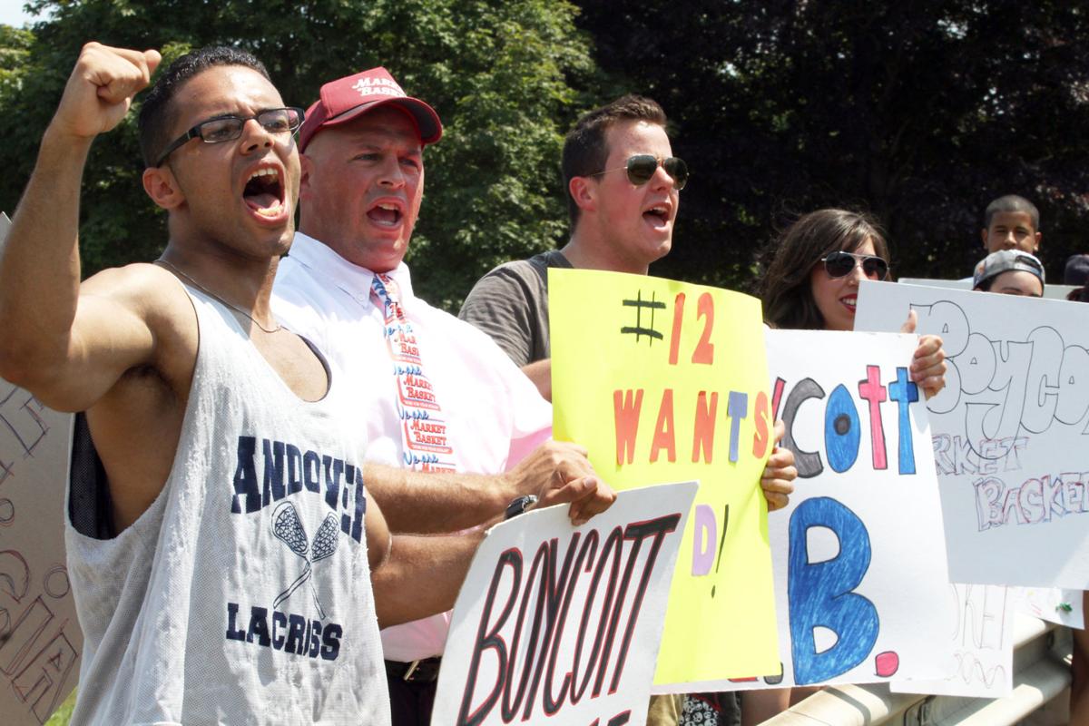 140722_ET_ASW_PROTEST_2.jpg