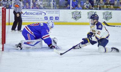 College Hockey Merrimack Downed At Umass Lowell Local Sports