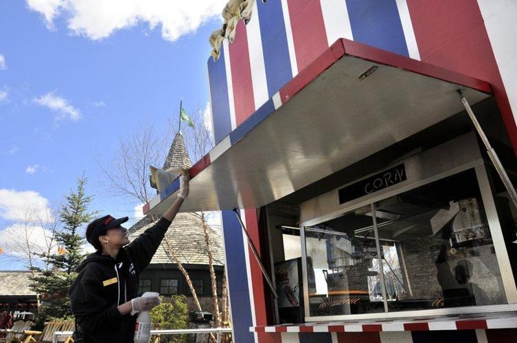 Canobie Lake readies for opening day, News