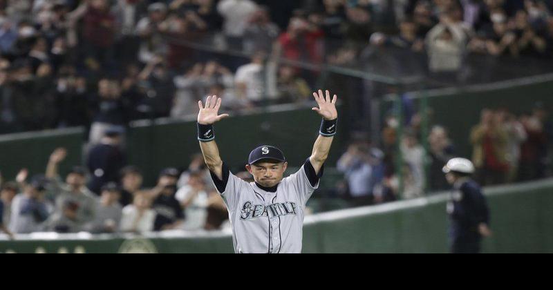 Emotional Fielder announces retirement from baseball