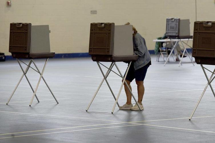 Markey beats Kennedy in Senate primary  