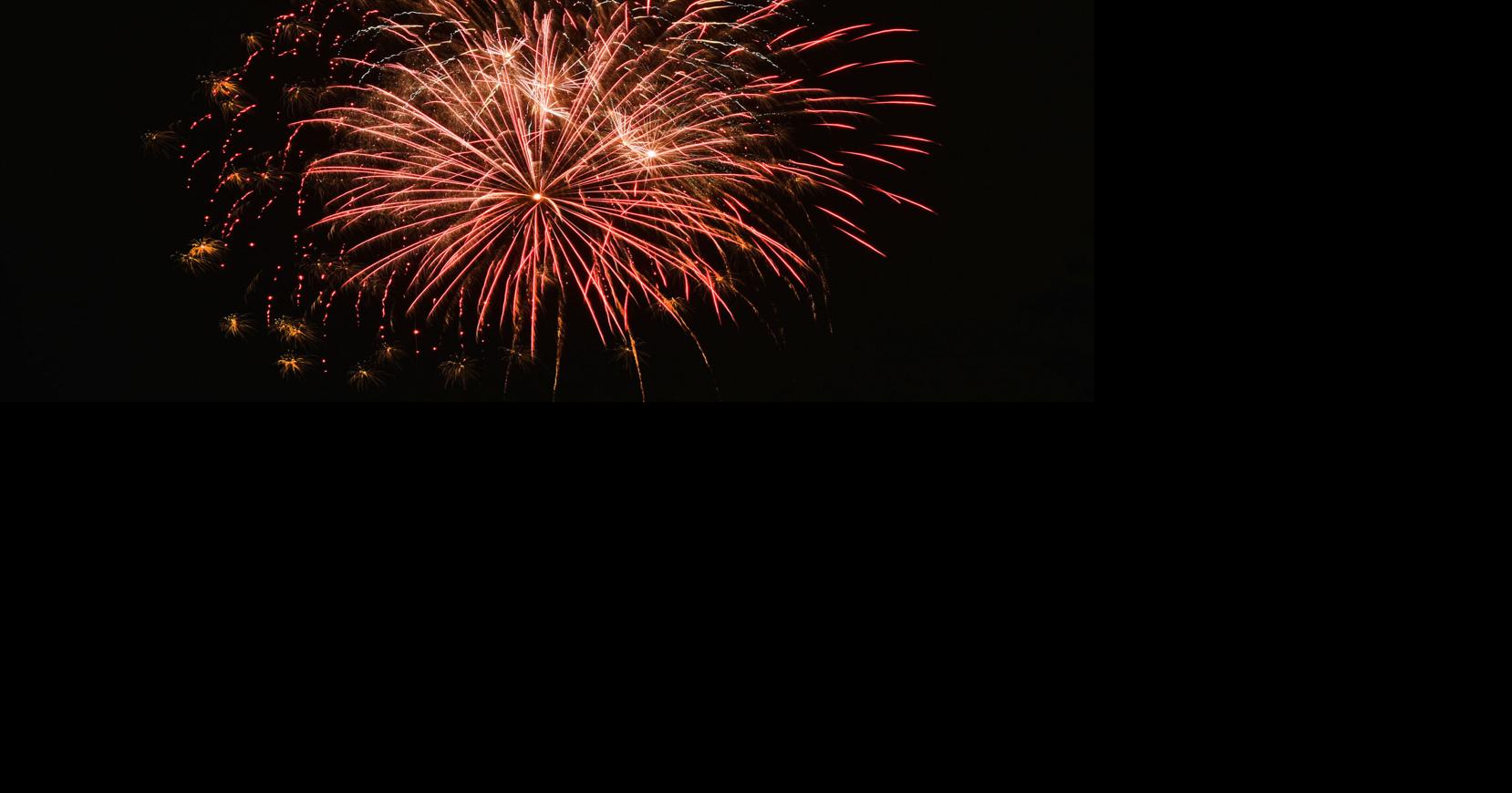 merrimack outlets hours july 4th