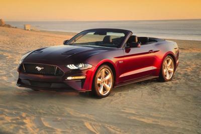 Mustang Convertible And Snow Don T Mix Business Eagletribune Com