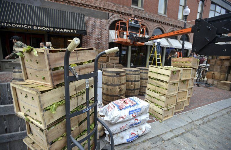 Affleck film means $100K-plus paycheck for Lawrence