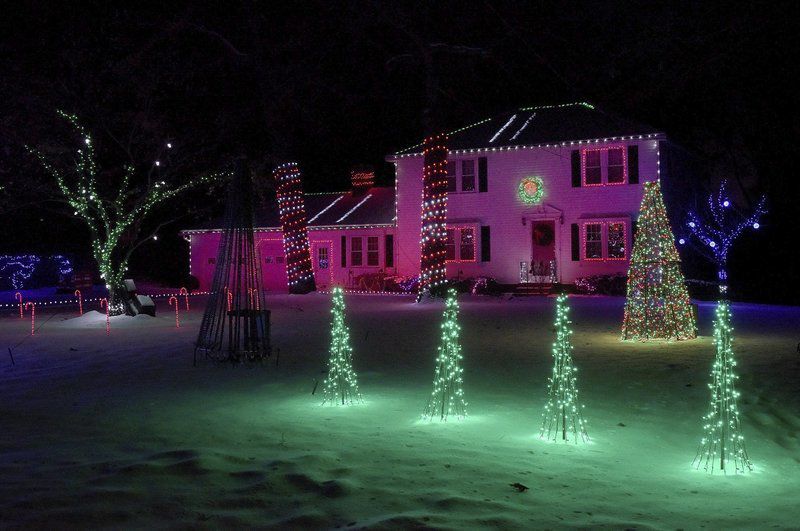 Holiday light display shines bright in Londonderry New Hampshire