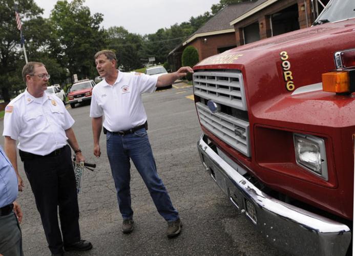 Saving the day Plaistow donates rescue truck to Maine fire department