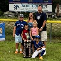 Salem baseball families ready to support each other Salem baseball families ready to support each other
