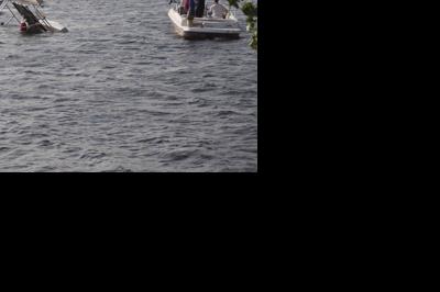 N.H. teen rescued after boat capsizes | New Hampshire | eagletribune.com