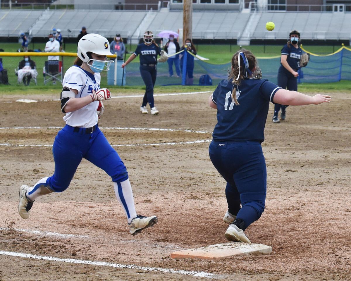 210428_ET_CRU_SOFTBALL_5.jpg