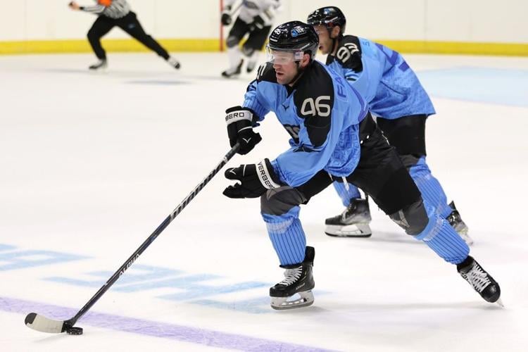 From NHL to Harvard North Andover's Farnham headed to legendary school