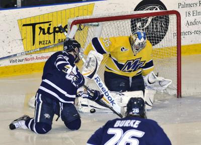College Hockey: Tardy Warriors pay price against UNH | Sports ...