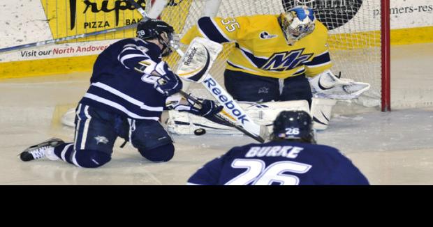 College Hockey: Tardy Warriors pay price against UNH | Sports ...