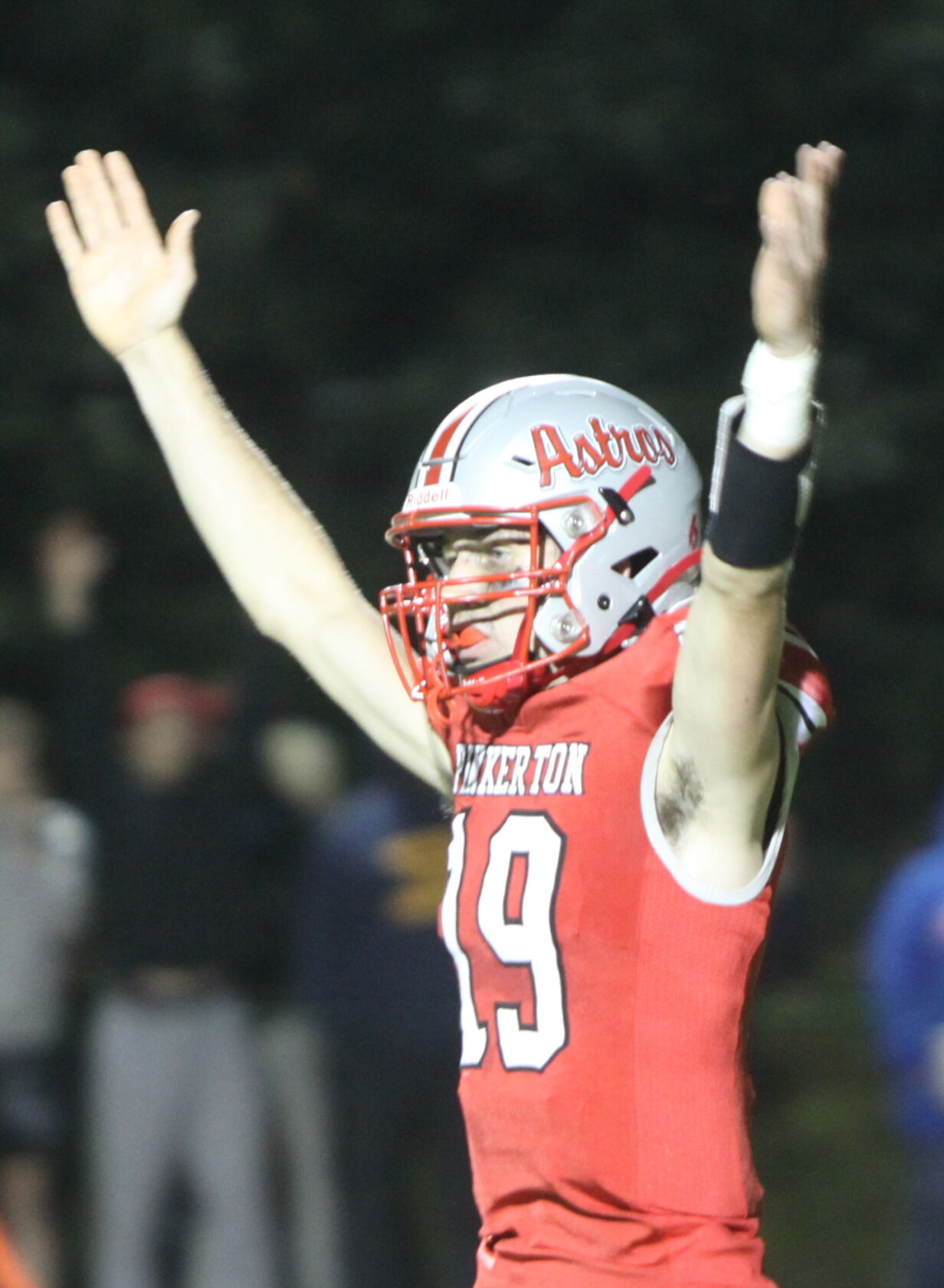 Pinkerton Academy earns thrilling 24-20 victory over Londonderry