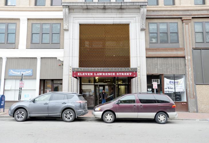 City may hand troubled building to a receiver News