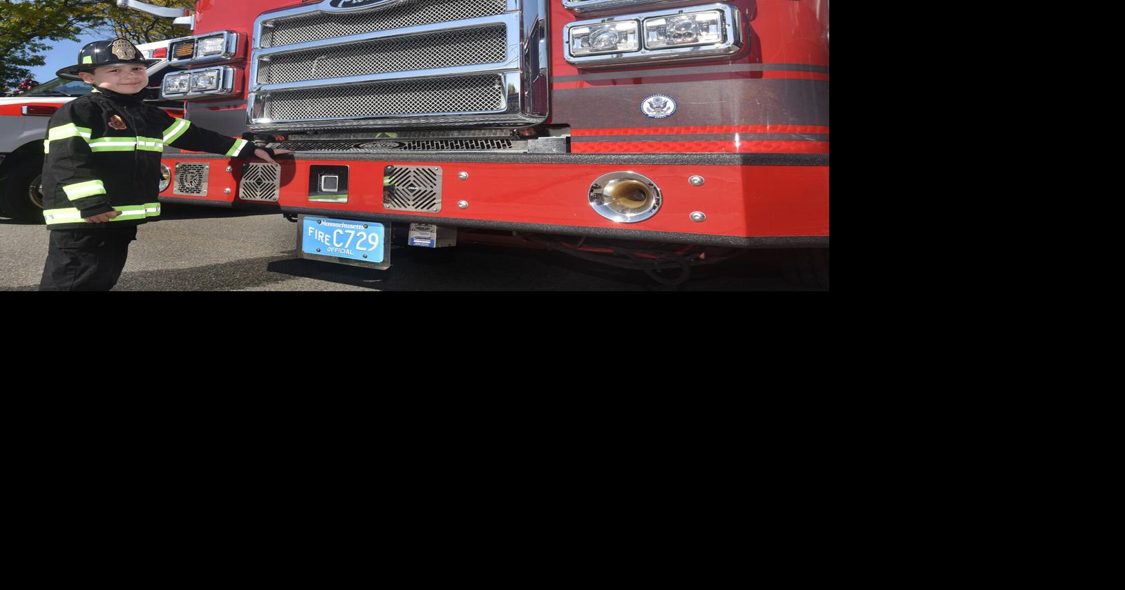 Families enjoy annual Lawrence Fire Department open house