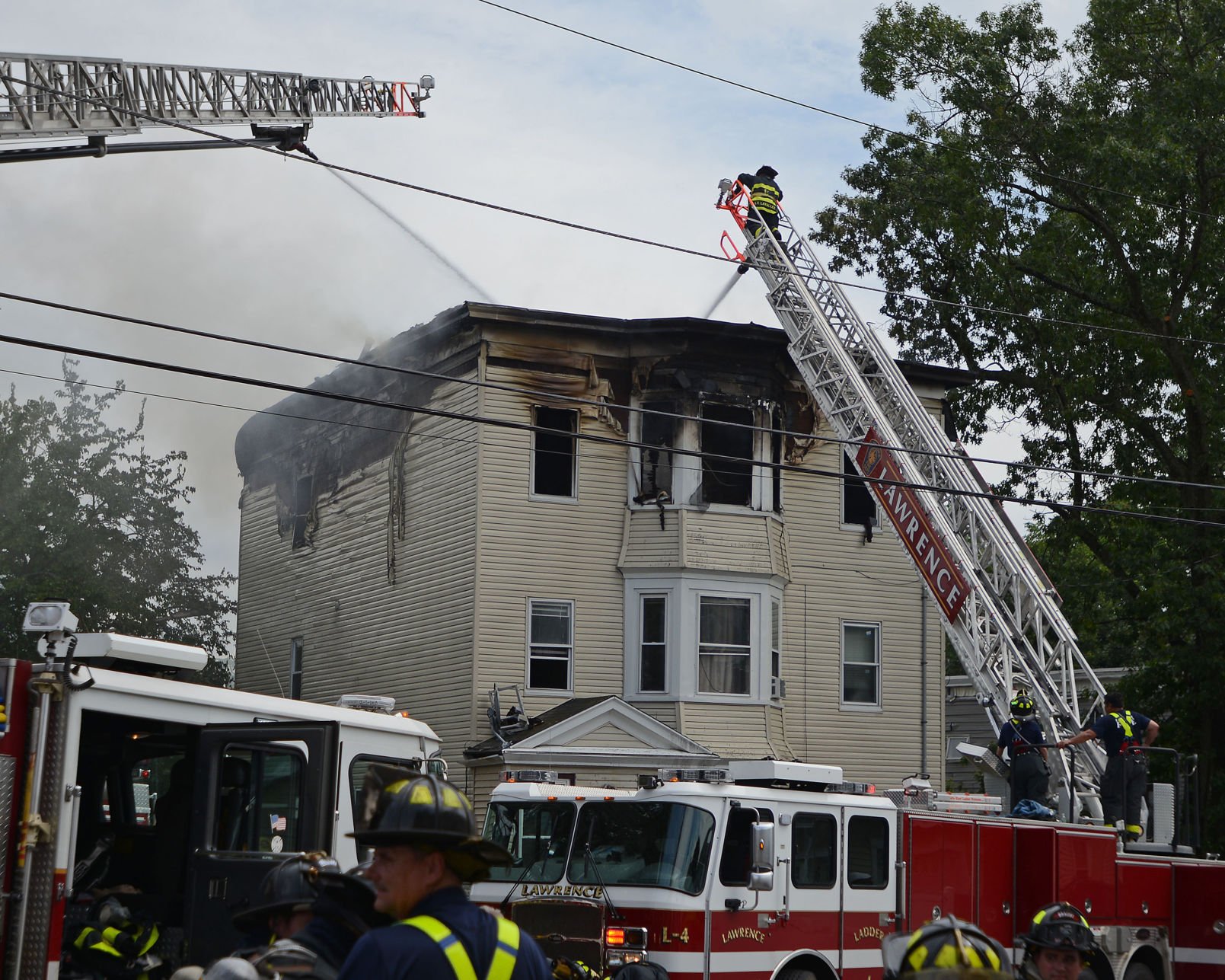 Lawrence Firefighters Battling Structure Fire | News | Eagletribune.com