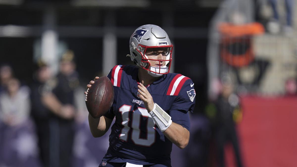 Raiders at Patriots: Week 3 Betting Odds, Analysis