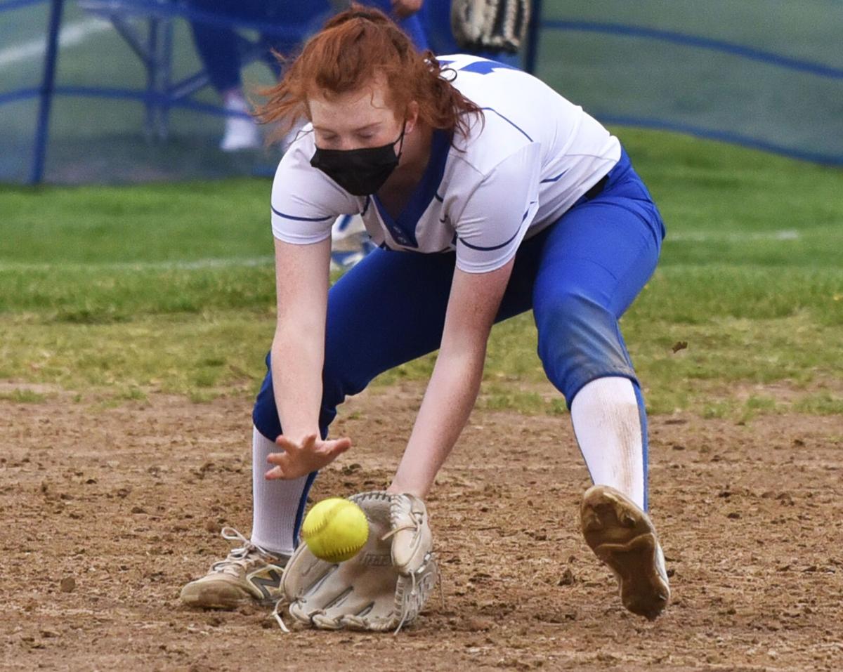 210428_ET_CRU_SOFTBALL_13.jpg