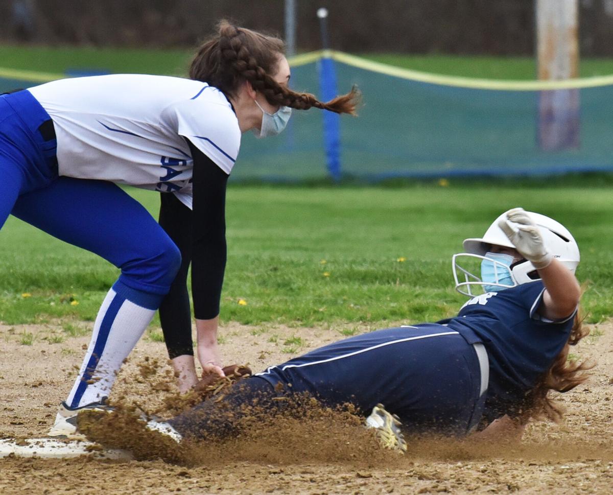 210428_ET_CRU_SOFTBALL_14.jpg