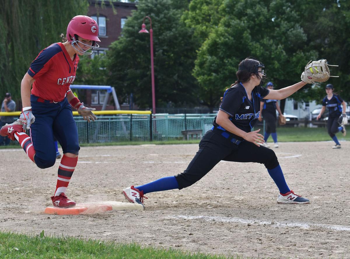 210610_ET_CRU_SOFTBALL_17.JPG