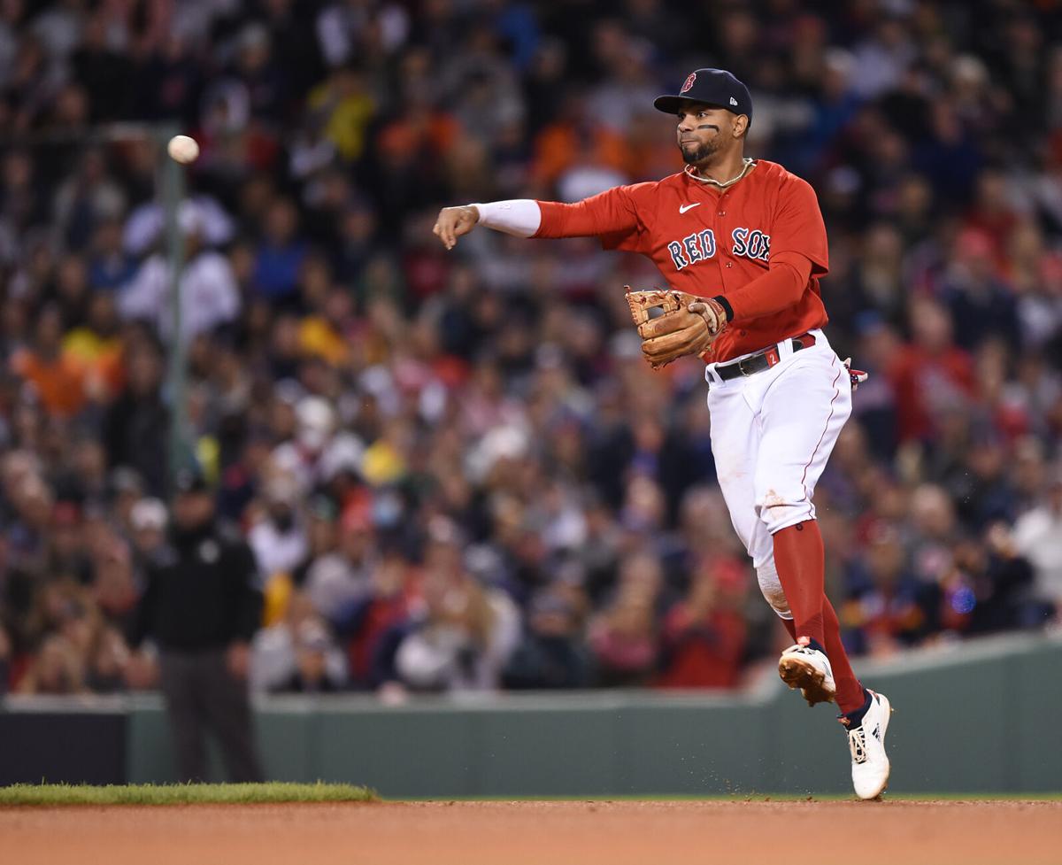 Red Sox Not Planning To Extend A Qualifying Offer To J.D. Martinez - MLB  Trade Rumors