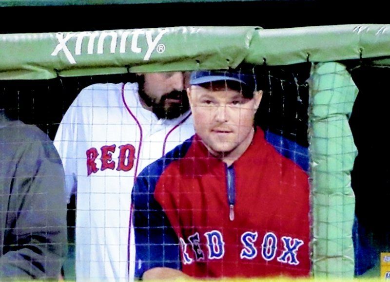 Jon Lester and Jonny Gomes traded to Athletics from Red Sox for