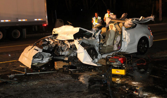 One Dead; Two Others Injured In Windham Crash | Local News ...