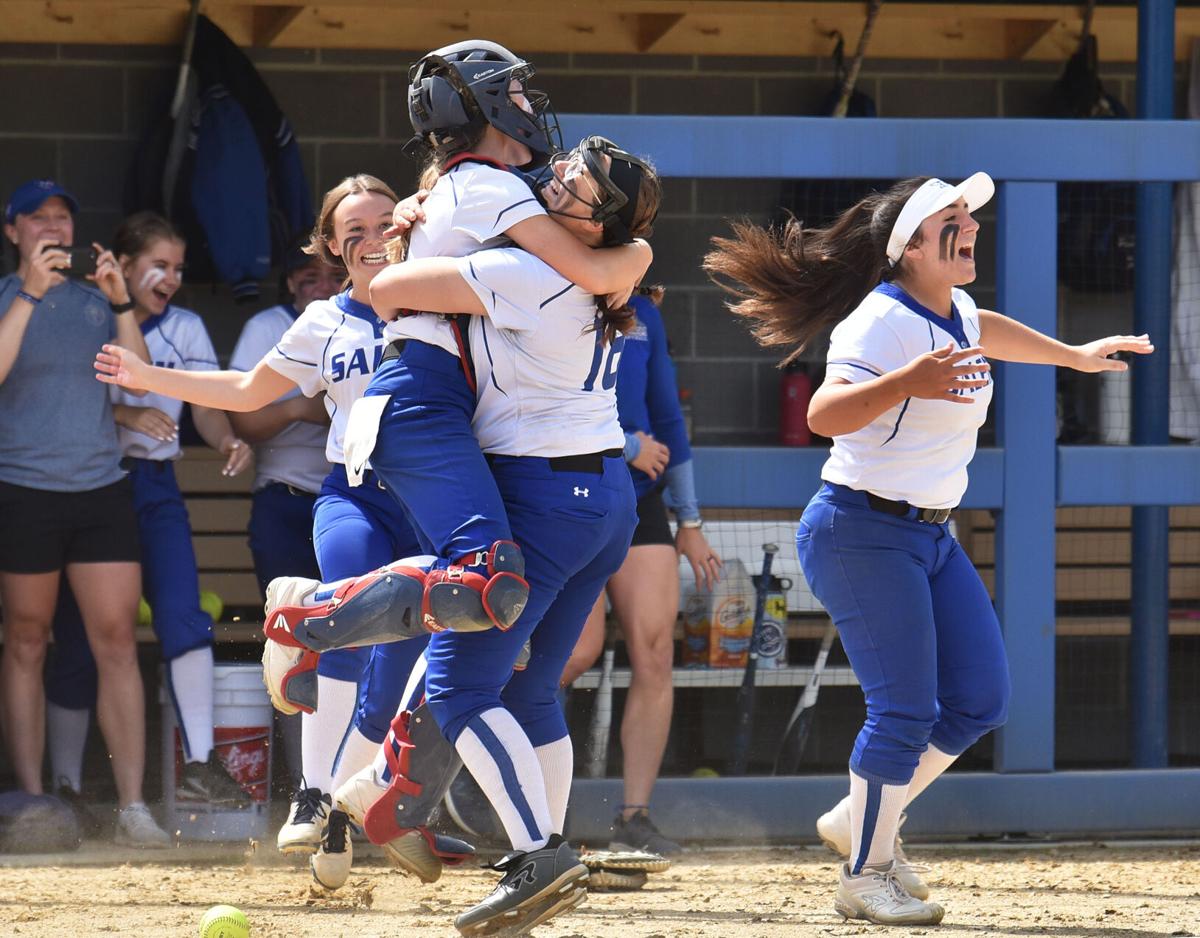 210612_ET_CRU_SalemSoftball_4.JPG